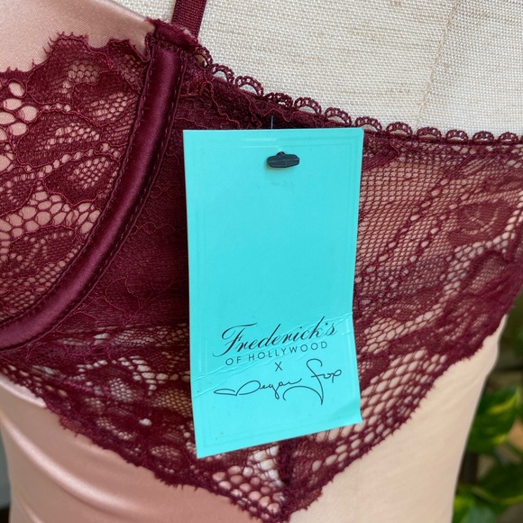 Meghan Fox Collection - Maroon & Pink Teddy - Picture 3 of 11